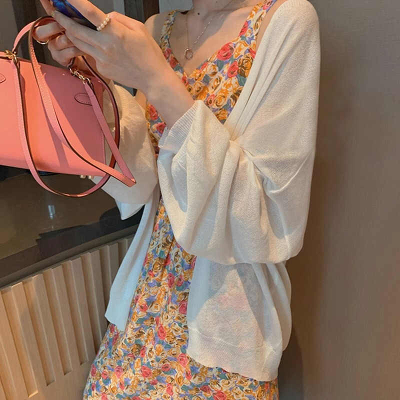 Summer Thin Ice Silk sunscreen knitted cardigan for women 2024 new air conditioning blouse blouse outer shawl coat top