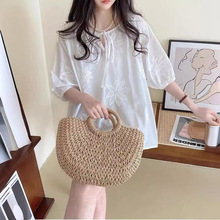 日系新款白色娃娃衫上衣女夏季韩版圆领套头甜美系带勾花中袖衬衫