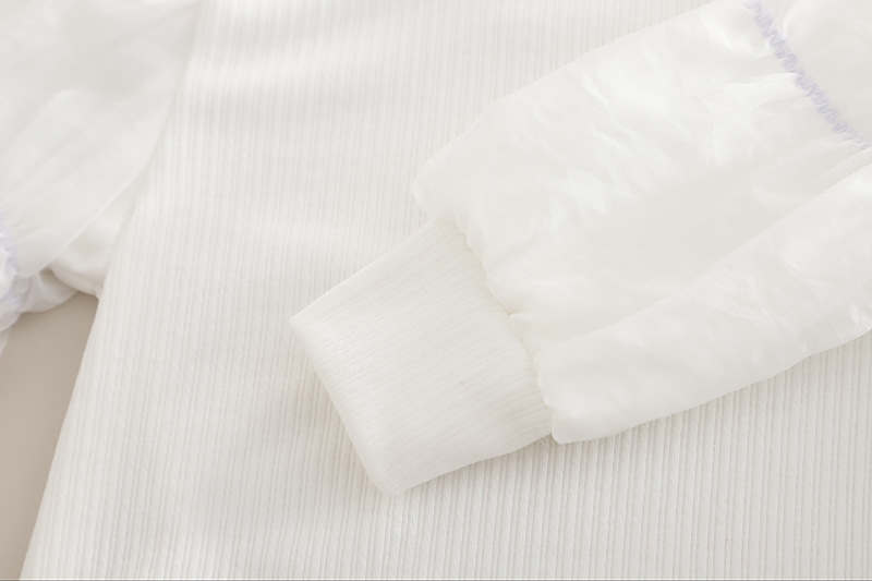 Set di tre pezzi con gilet e maglione per bambine 2025, nuovo abbigliamento per bambini alla moda per la primavera e l'autunno._voghion.com