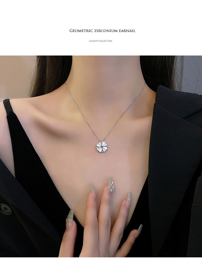 Fashion Flower Titanium Steel Plating Zircon Pendant Necklace 1 Piece