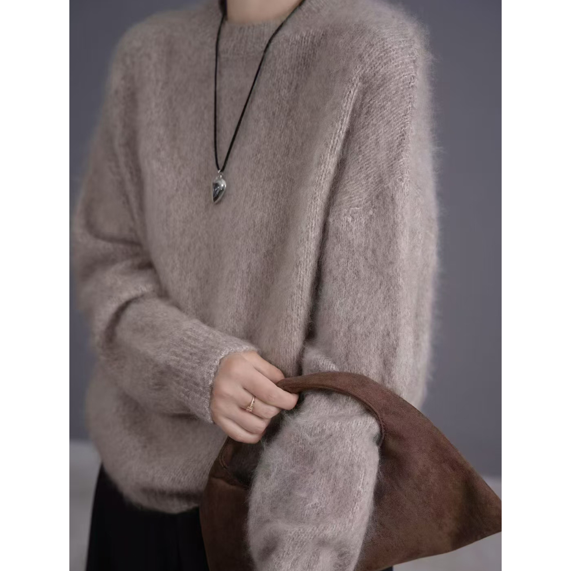 荣太圆领粗针全羊毛拉绒加厚宽松毛衣女2025秋冬新款内搭针织衫