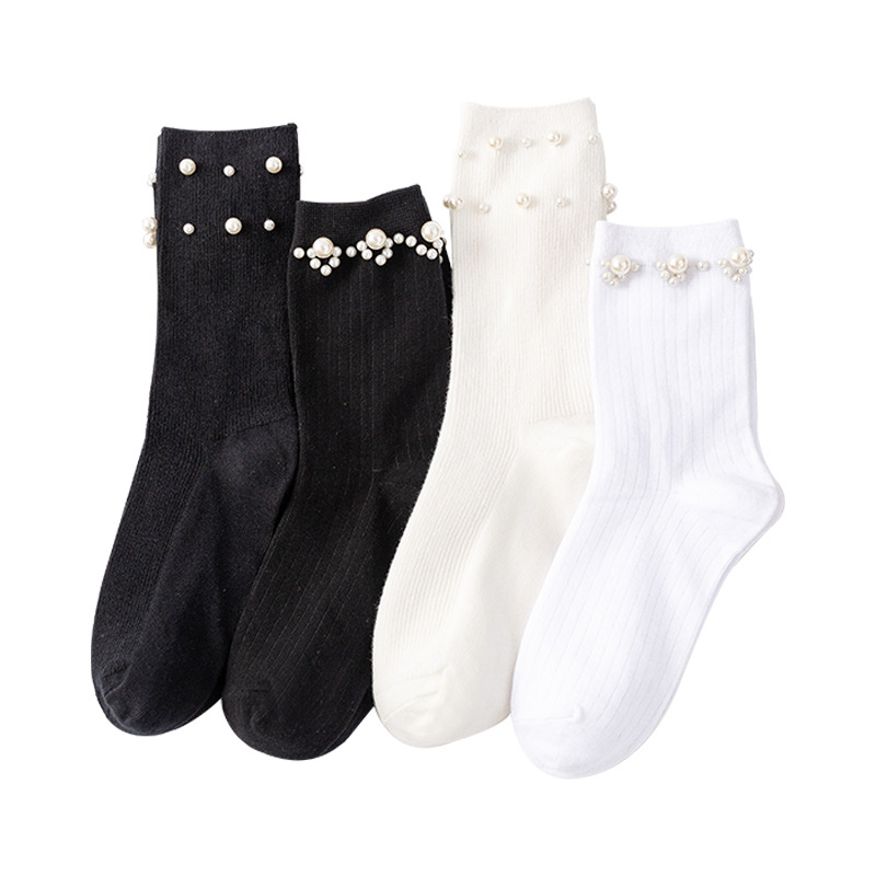 Otoño de las nuevas mujeres de media pantorrilla calcetines estrella cuentas personalidad moda calcetines color sólido blanco y negro llanura estilo preppy Calcetines image 6