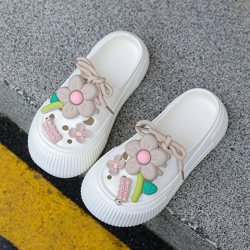 Summer 2025 New Amazon Temu Labeled Thick Sole Women's Anti-Slip Fashion Soft Sole Cartoon Strap Ladies Wholesale