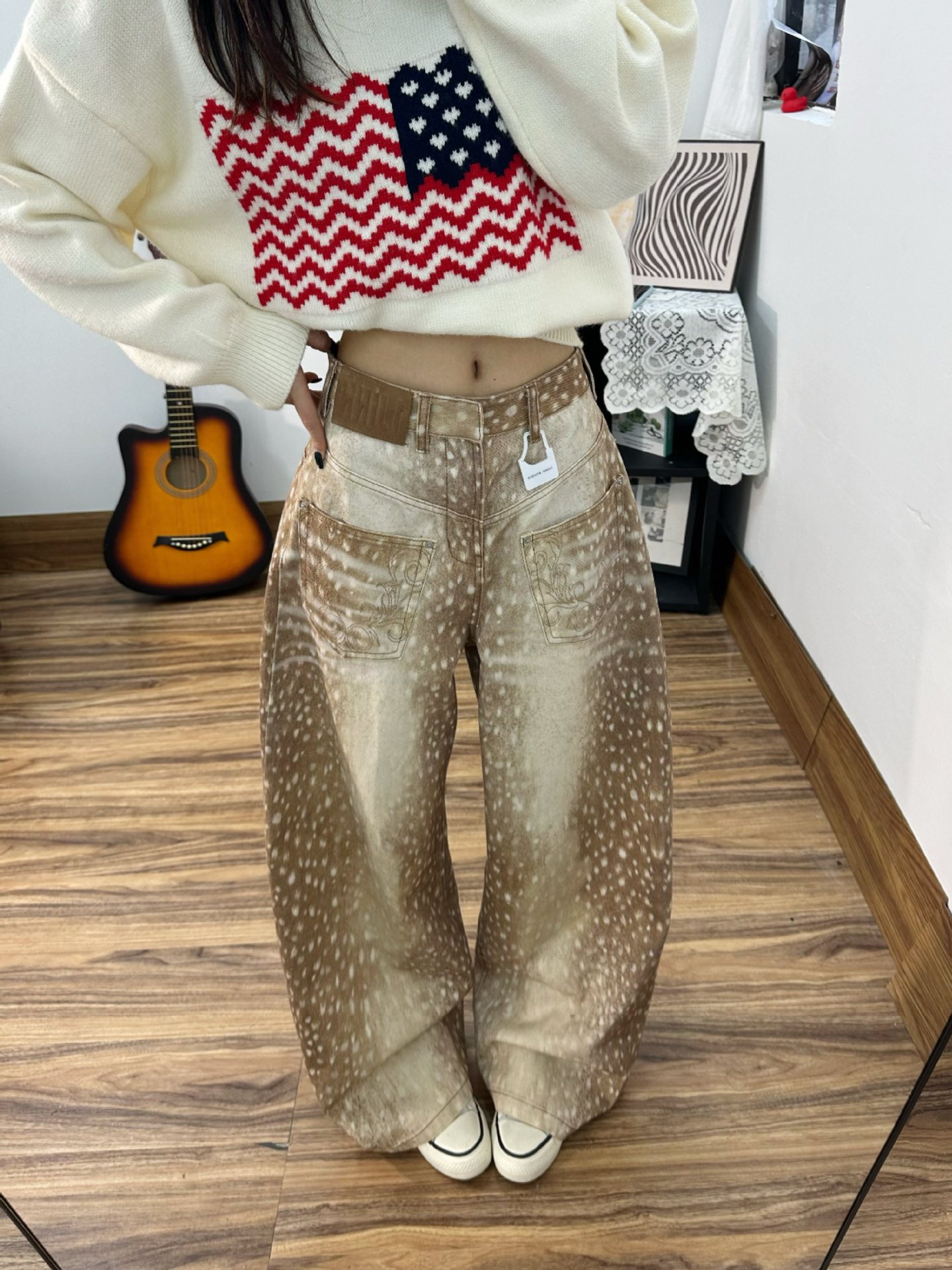 Damen Jeans Mit Hirsch Print Und Weitem Bein Für Einen Retro Look_voghion.com