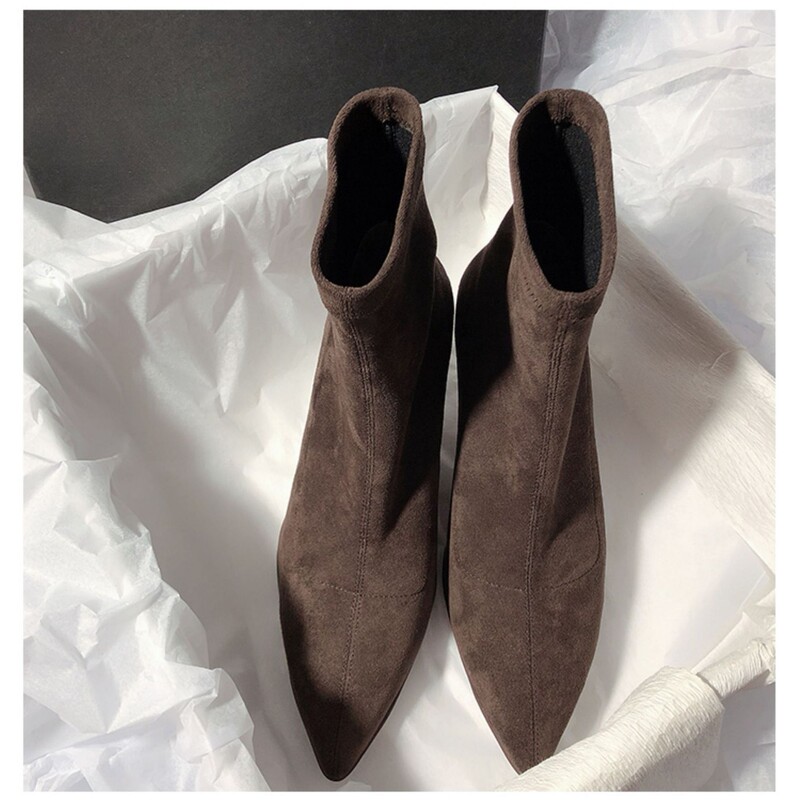 Senyu Haixiang Sports Outsole Elastic Slim Boots Focus on the Feel of the Feet, Genuine Leather Pointed Toe Thick High Heel Textured Short Boots for Women Senyu Haixiang Sports Outsole Elastic Slim Boots Focus on the Feel of the Feet, Genuine Leather Pointed Toe Thick High Heel Textured Short Boots for Women