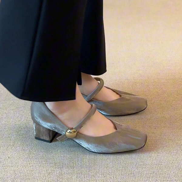 Elegant leather blue Mary Jane shoes square toe low-cut with a strap