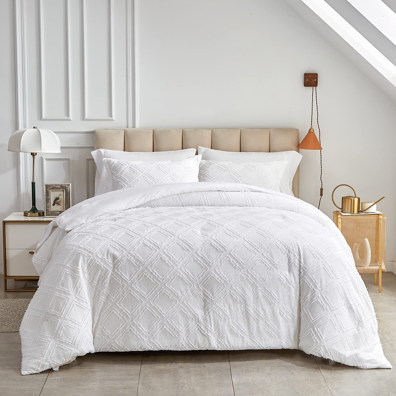 White Queen-7 Pieces-04.jpg