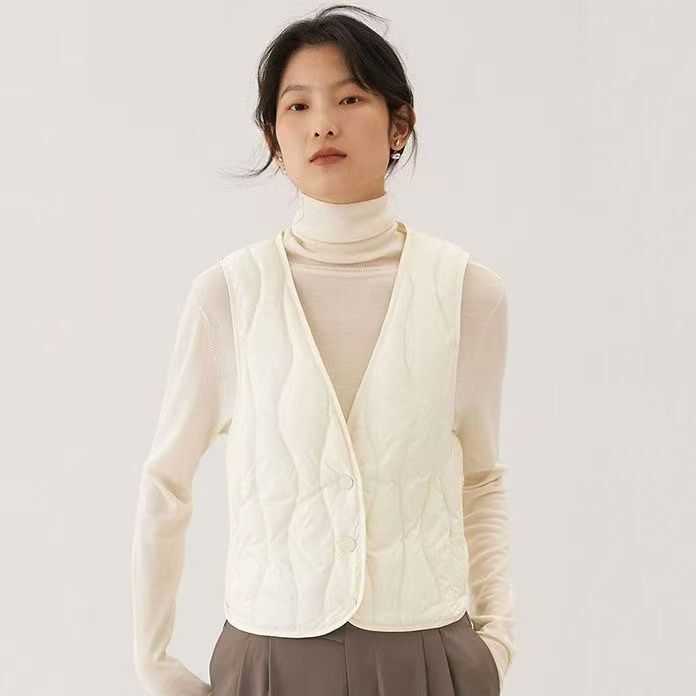 2025 Autumn and Winter Vest, Light and Close-Fitting Liner, Waistcoat, Inner Wear, Warm Short Vest, down Cotton Vest for Women
