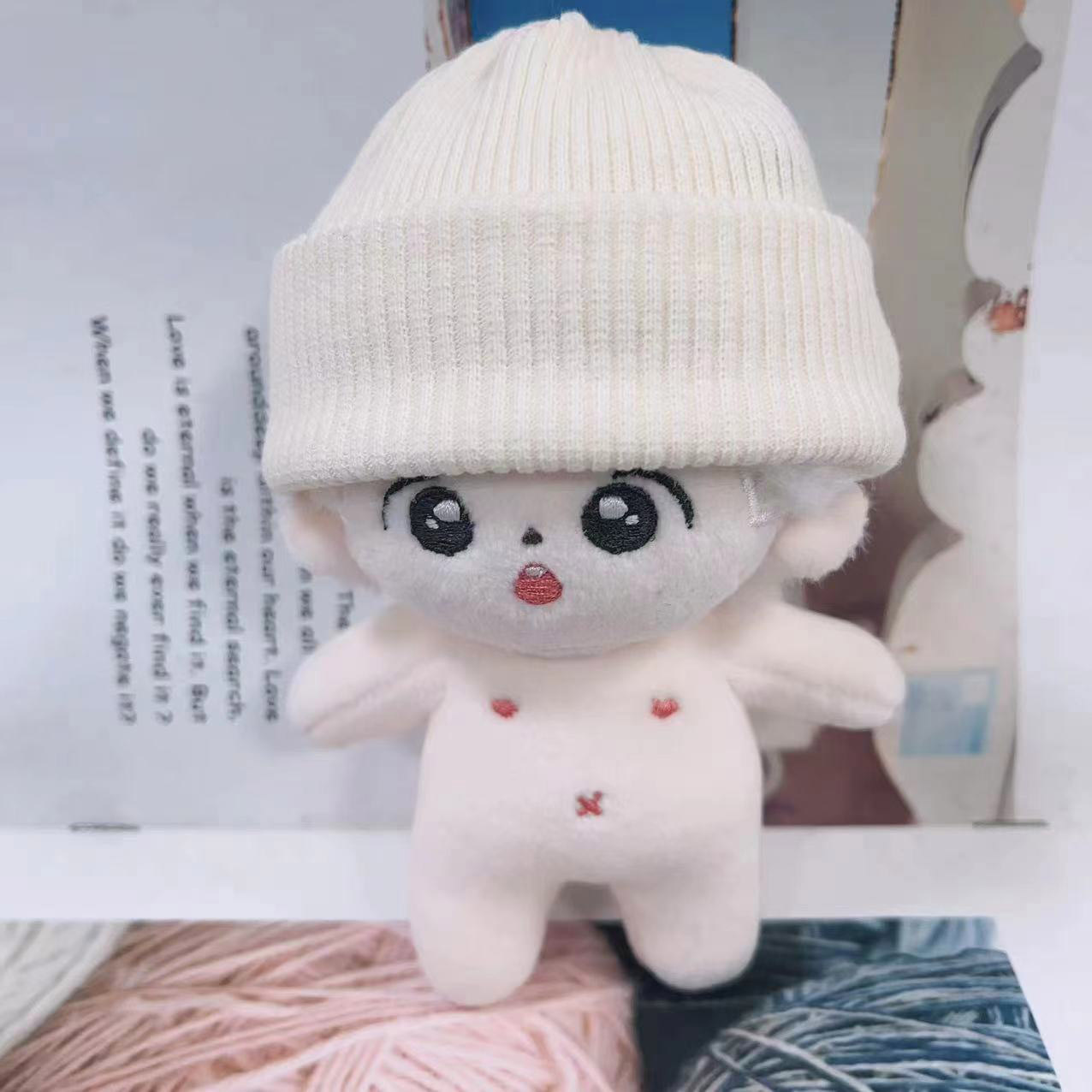 미색 모자(아기 제외)