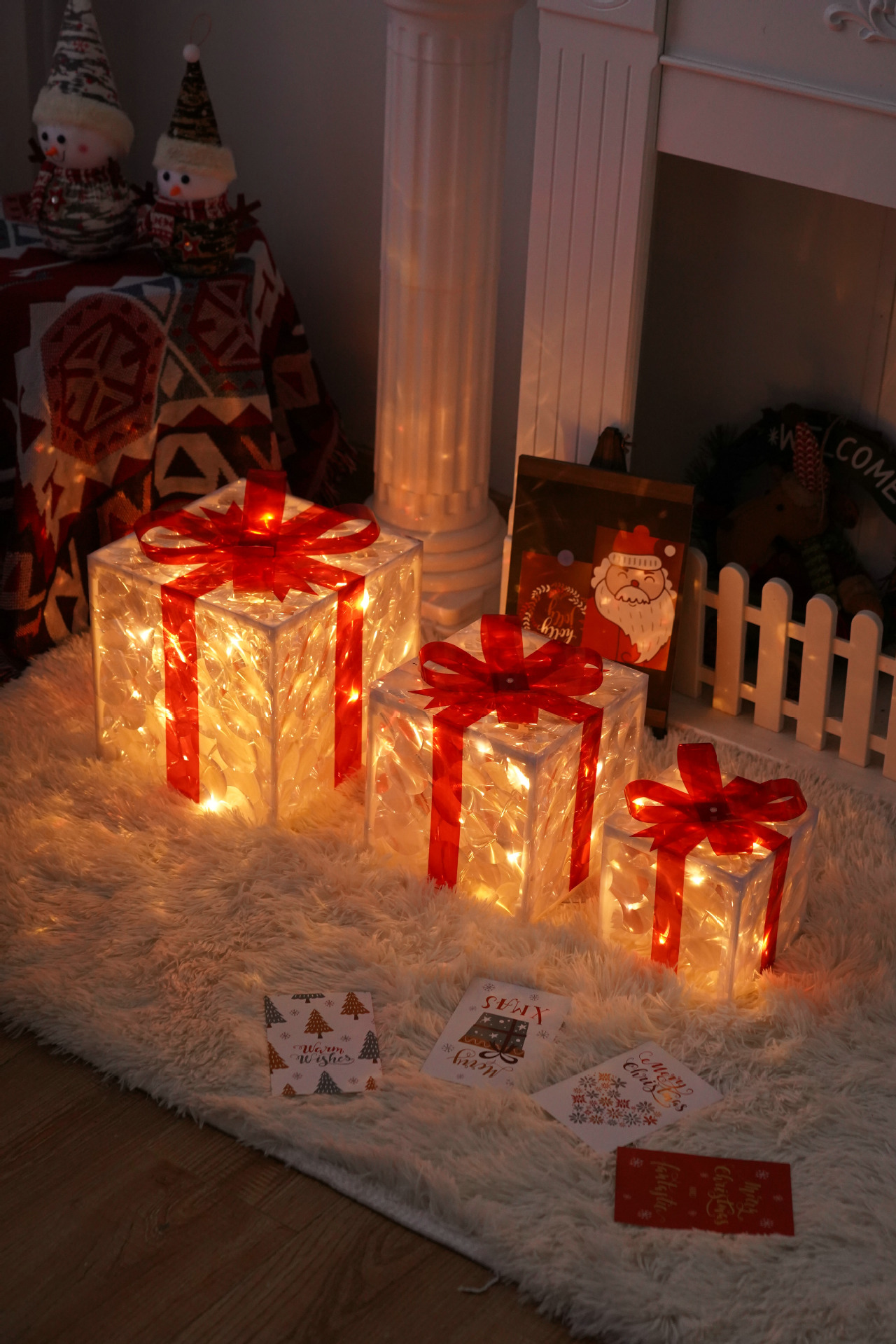 Luces navideñas nuevas de 2025, juego de tres piezas en caja de regalo navideña, productos navideños, accesorios de decoración para fiestas de cumpleaños, adornos.