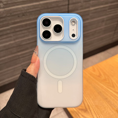 适用于苹果17PROMAX磨砂肤感渐变磁吸手机壳iPhone16二合一保护套