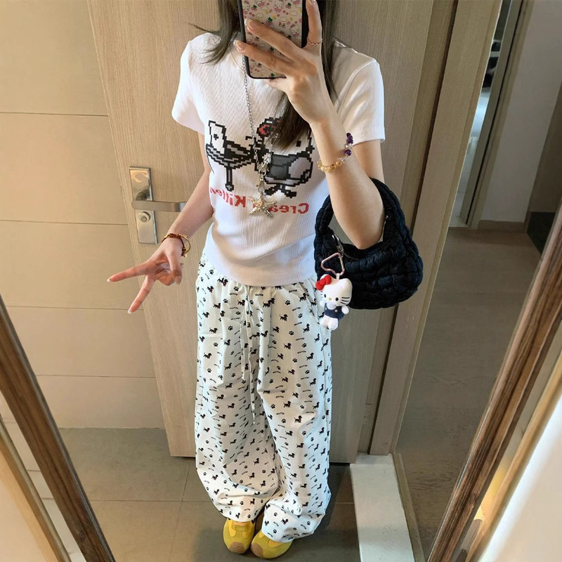 Korean Sweet Casual Sportswear Suit for Women Summer Pixel Kt Cat Print Right Shoulder Short-Sleeved Wide-Leg Pants Two-Piece Set Korean Sweet Casual Sportswear Suit for Women Summer Pixel Kt Cat Print Right Shoulder Short-Sleeved Wide-Leg Pants Two-Piece Set