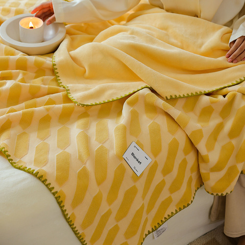 ins Nordic simple three-dimensional flower wool blanket autumn and winter office bedroom nap blanket 1.5/2.0/2.2m