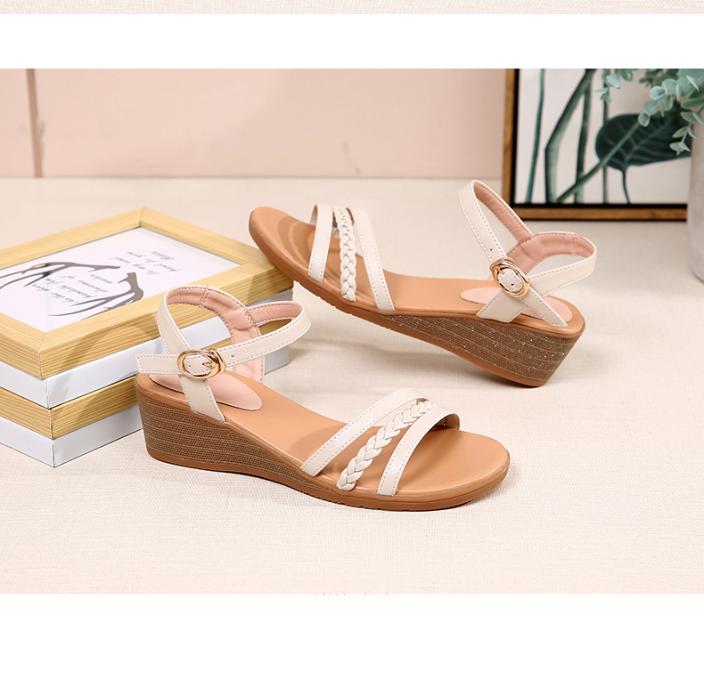 Sandal nữ đế xuồng da thật, quai chữ V đơn giản, đế mềm thoải mái — Trắng be chi tiết 18