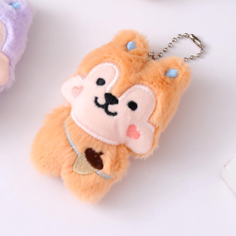 Caricatura peluche fresas oso broche lindo perro Pacha muñeca bolsas de muñecas colgar DIY accesorios de ropa al por mayor