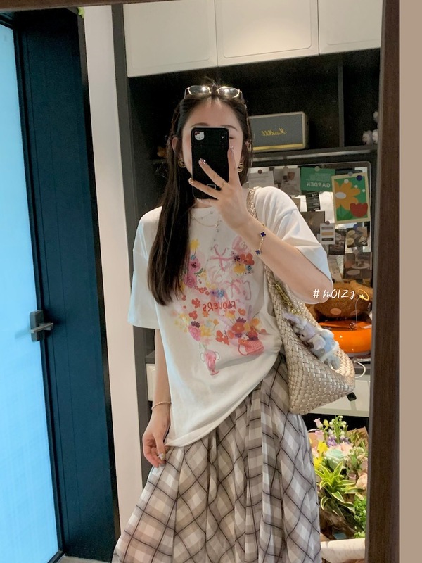 2025 夏モネガーデンヘビービーズルーズ多用途プリント Tシャツ女性の夏のラウンドネックフラワー半袖トップ|undefined