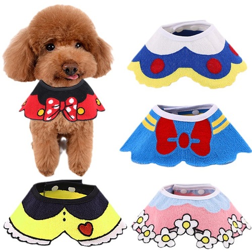 Korean cute pet cats and dogs Christmas and New Year festival scarves, neck scarves, bellybands, clothes, saliva towel manufacturers