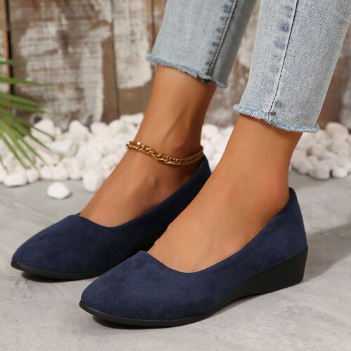 Spring New Pointed-Toe Women's Shoes, European and American Import, Wide Size, Low-Top Platform Sandals, Women's Bean Shoes, Sports and Casual Shoes for Women
