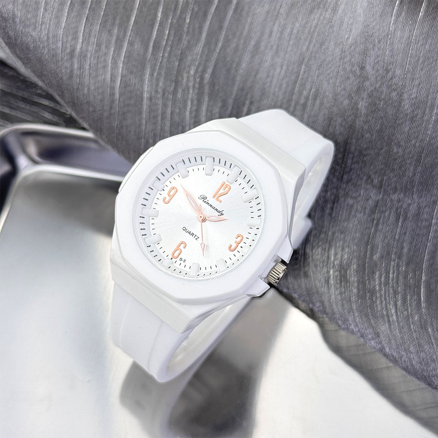 Foreign trade new ladies casual silicone candy color watch sports octagonal student fashion quartz watch wholesale