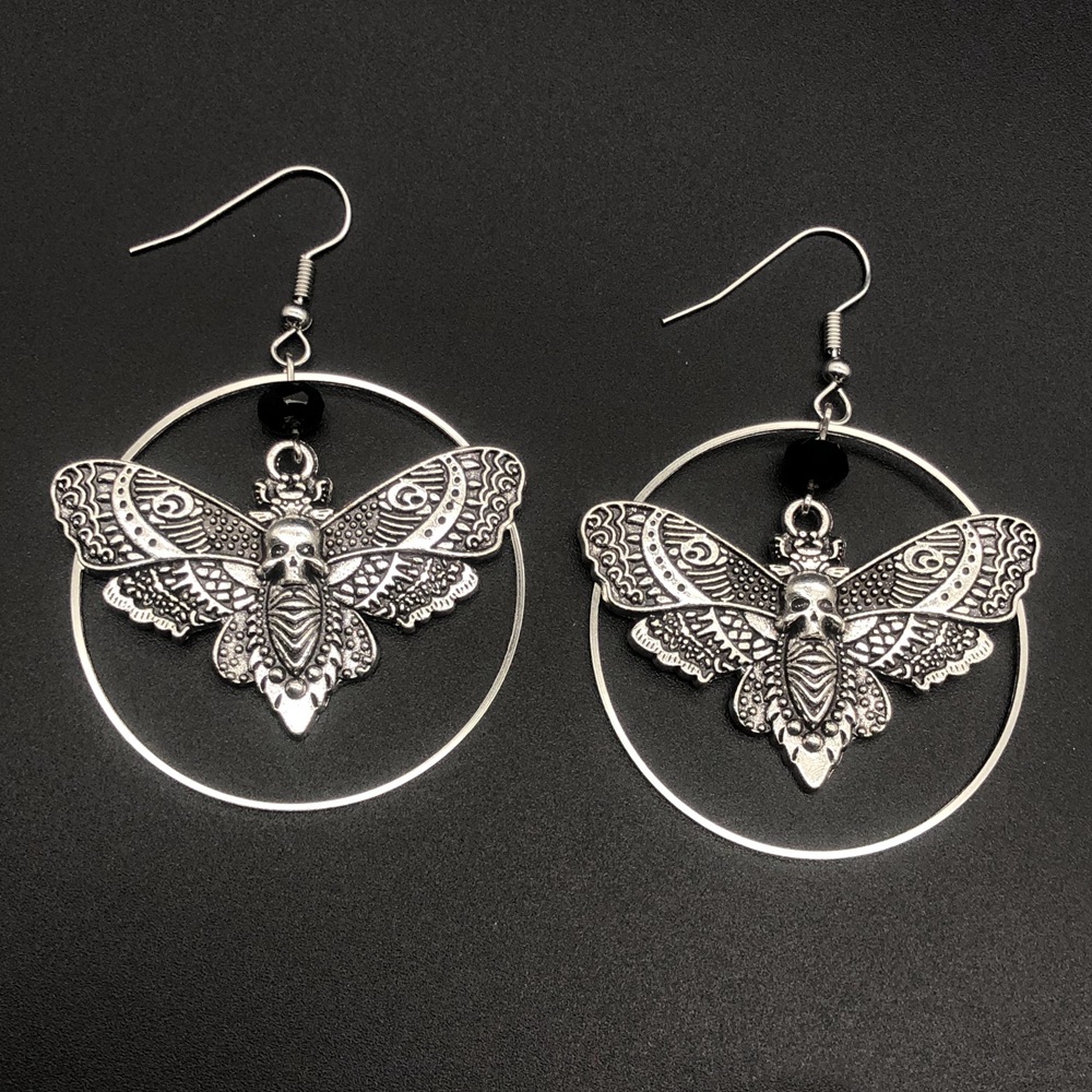 1 Pair Retro Punk Butterfly Skull Alloy Drop Earrings display picture 1