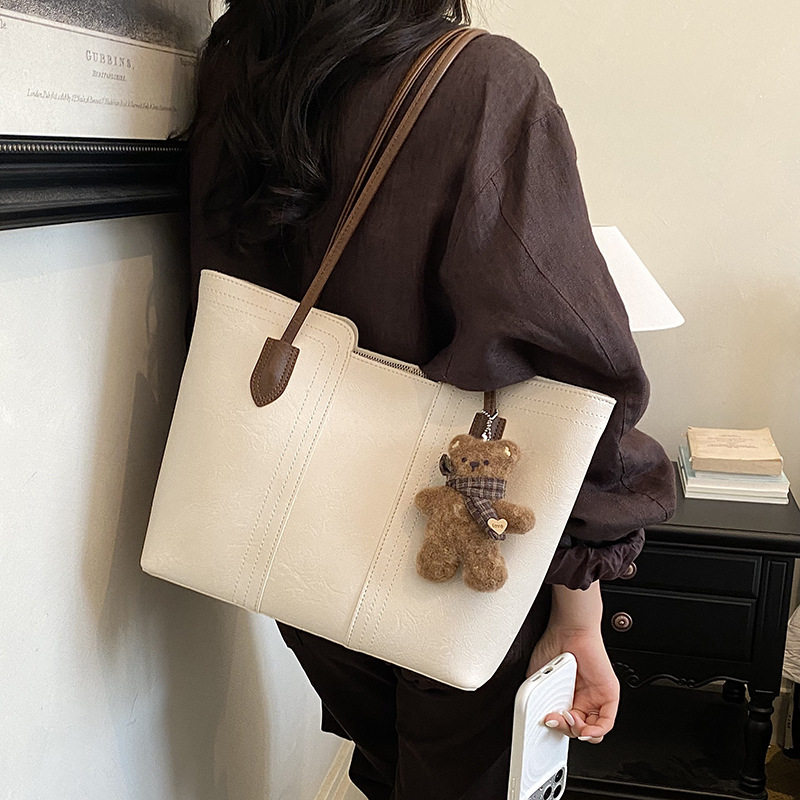 Túi tote nữ quai đeo vai và cầm tay cỡ lớn phong cách tối giản, chất liệu PU mềm — Gạo trắng không có mặt dây chuyền, Màu cà phê Không có mặt dây chuyền, Màu nâu không có mặt dây chuyền, Rượu vang đỏ không có mặt dây chuyền chi tiết 23