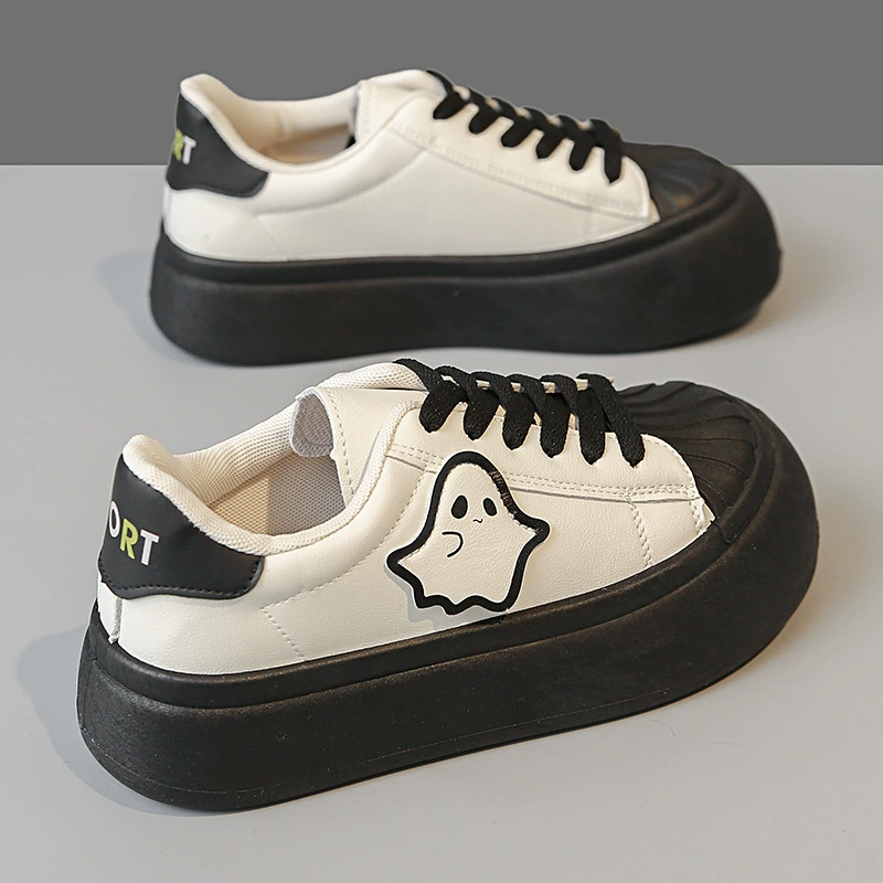 Головка ракушки с толстой подошвкой обувь женская 2024 новая весна и осень ниша дизайн повседневная обувь дикая маленькая белая обувь