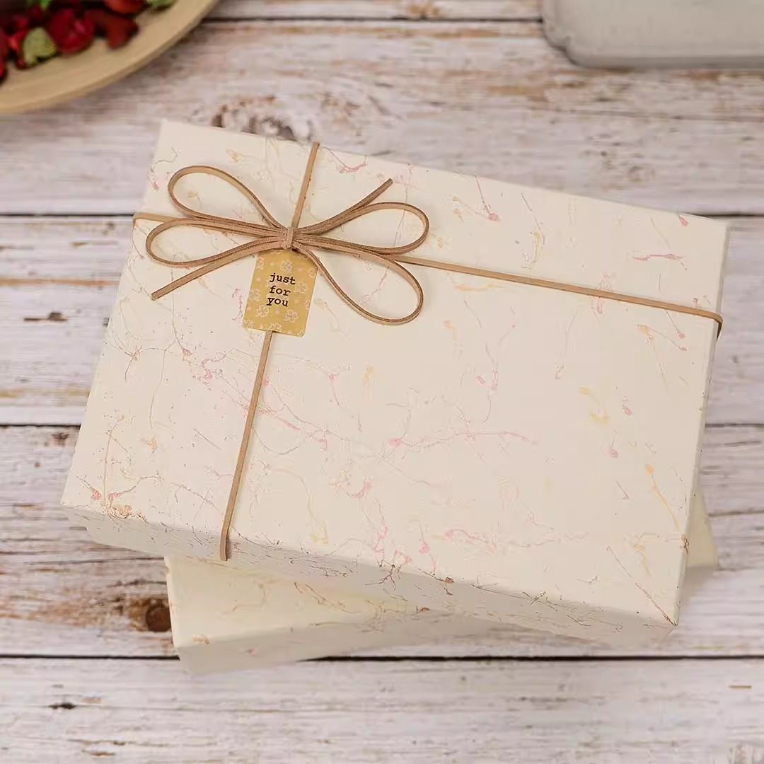 Caja de regalo de nicho para niñas, caja de regalo de perfume, caja de embalaje de lujo, caja de cumpleaños, caja vacía