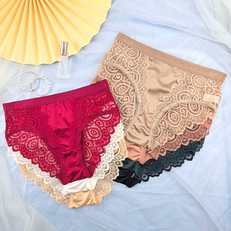 Cross-border European and American foreign trade lace panties for women, mid-waist, sexy, European and American size, spliced, see-through lace triangle panties Cross-border European and American foreign trade lace panties for women, mid-waist, sexy, European and American size, spliced, see-through lace triangle panties
