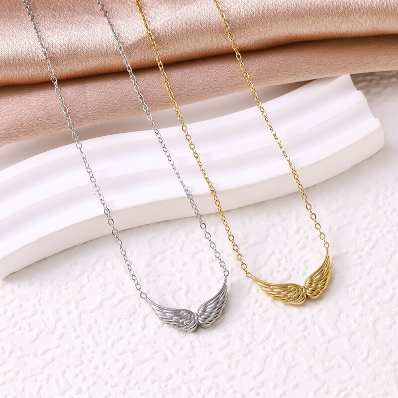 Stainless Steel Personalized Angel Double Open Hole Wings Pendant Necklace 18K Women's Necklace Jewelry Gifts Wholesale Stainless Steel Personalized Angel Double Open Hole Wings Pendant Necklace 18K Women's Necklace Jewelry Gifts Wholesale