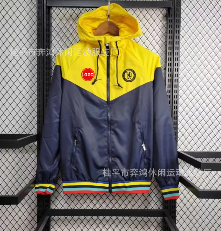 2526 chaqueta de fútbol con capuz nueva chaqueta de calentamiento a prueba de viento Barcelona Arsenal Real Madrid Manchester United chaqueta deportiva