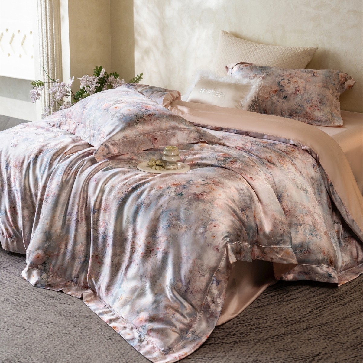 Romantic French-Style Pink and Purple Floral Jacquard High-Precision Bedding Set, Soft Tencel Cotton Four-Piece Set 2