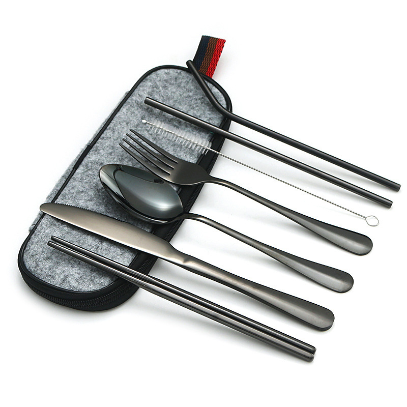 Amazon transfronterizo conveniente vajilla de acero inoxidable 7 piezas conjunto 1010 cuchillo, tenedor, cuchara, palillos, traje de viaje al aire libre de paja