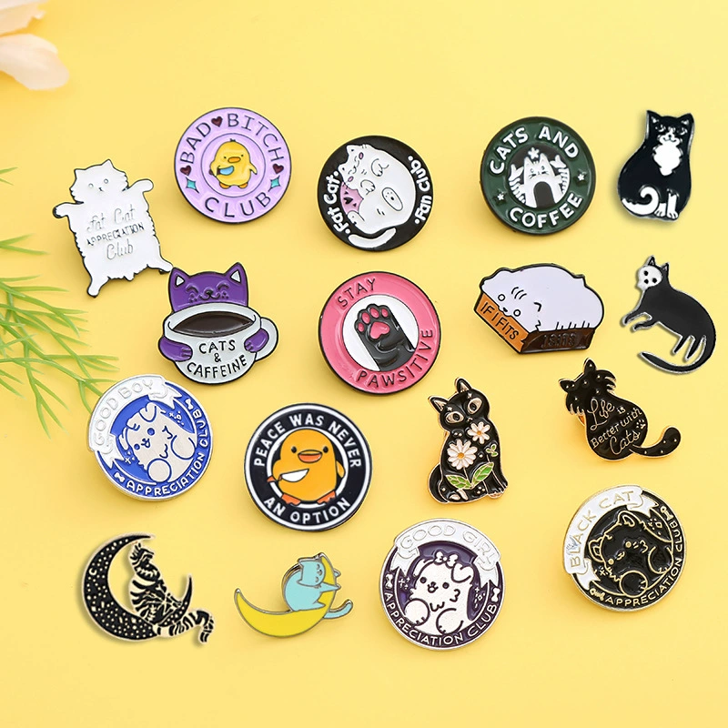 Cartoon brooch, cute badge, pin, creative accessory