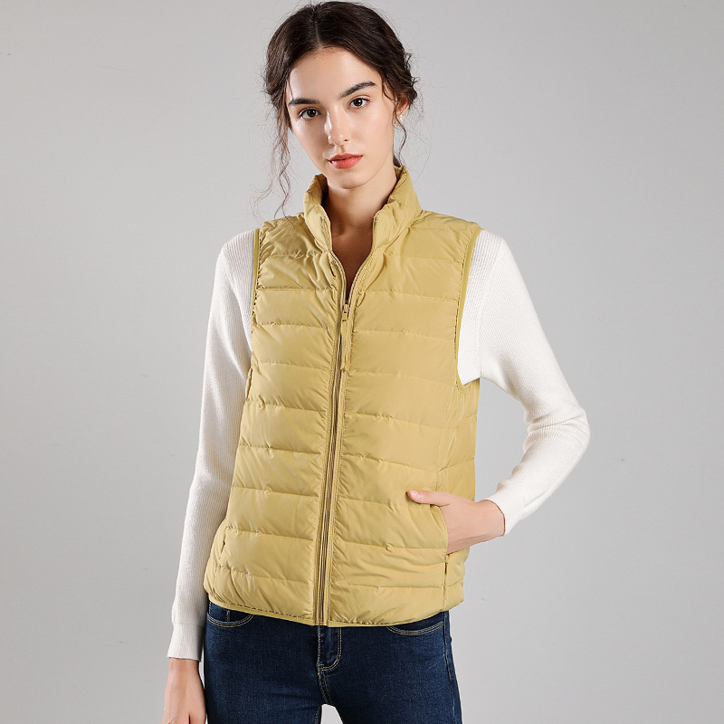 Nuevo chaleco de plumón ligero y delgado para mujeres corto collar delgado sin costuras en una chaqueta ligera de plumón revestimiento interior