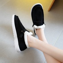 舒适时尚，流行元素，美丽随心人造短毛绒圆头系带平底橡胶单鞋平