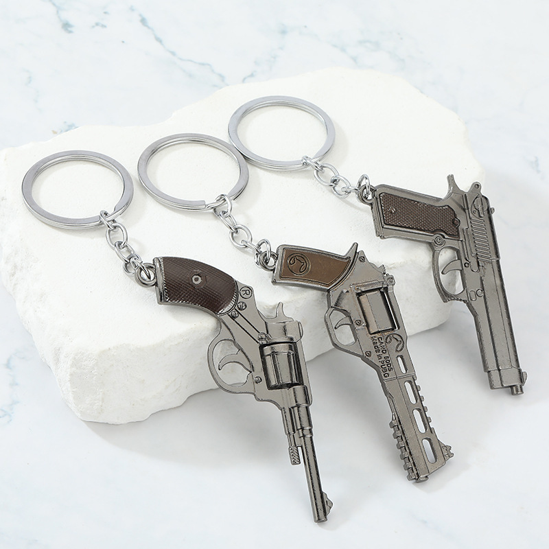 Yiwu Small Commodity Explosions Chicken Eating Equipment Toy Car Metal Model Ornaments Jedi Survival Keychain Pendant Yiwu Small Commodity Explosions Chicken Eating Equipment Toy Car Metal Model Ornaments Jedi Survival Keychain Pendant