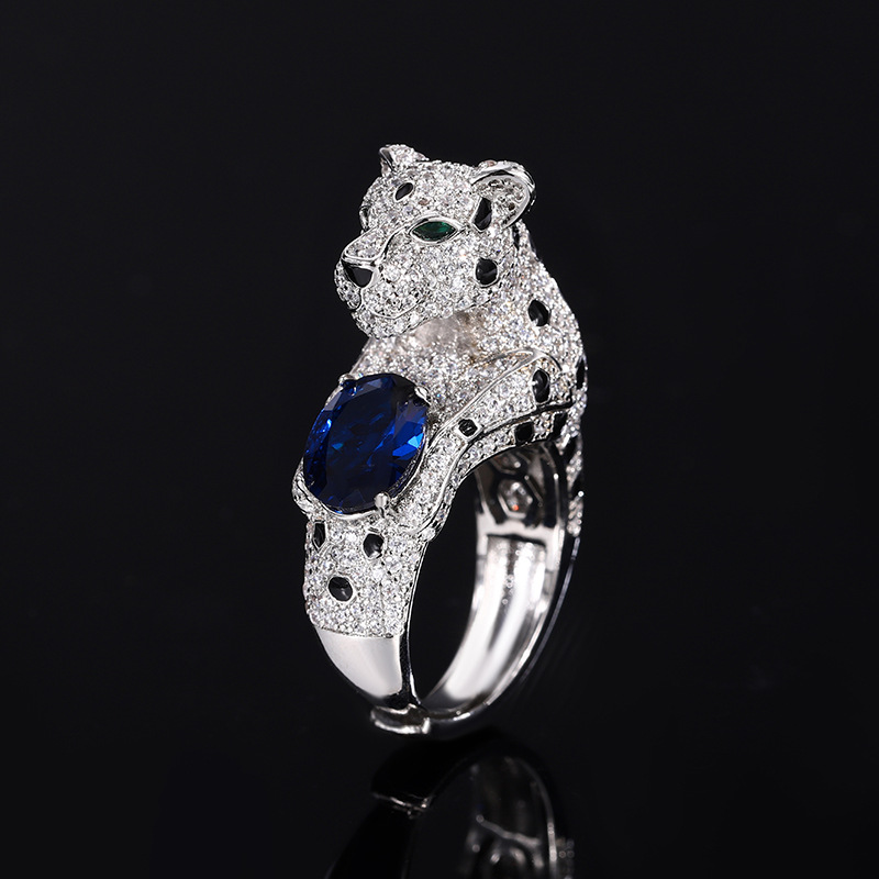 2024 Nueva joyería Zhuang Shengsheng, fondo de cobre, simulación chapado en oro, tesoro de color, diamante completo, anillo de temperamento de leopardo, maestro 6*8