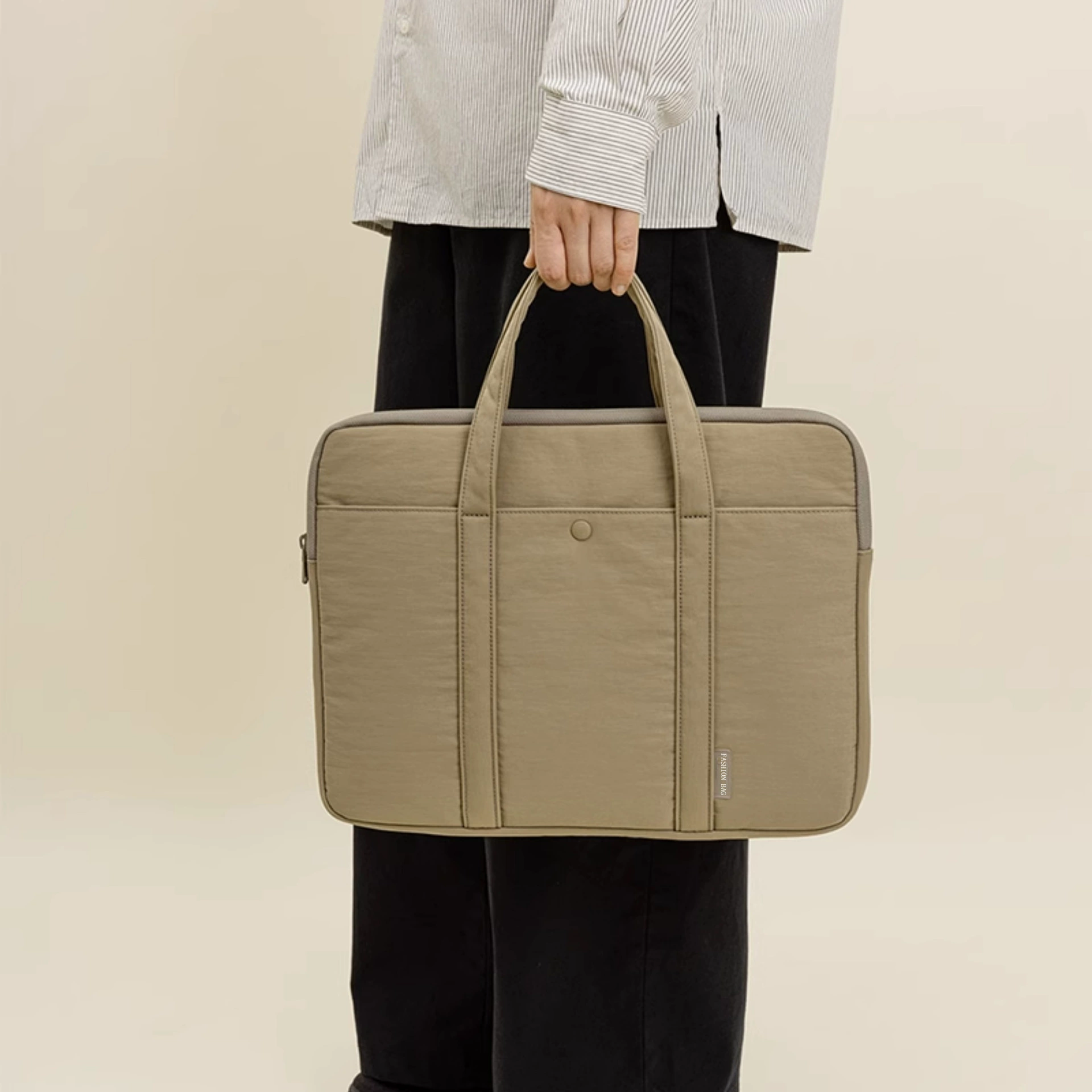 Shoulder bag, capacious laptop for elementary school students, shockproof protective bag, air bag, for students