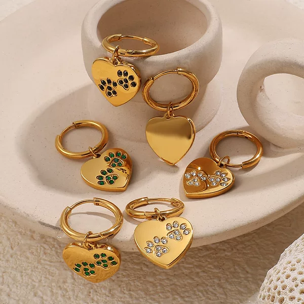 European and American Popular Heart-Shaped Earrings Ins Style Rhinestone Earrings Stainless Steel Plated 18K Gold Simple and Exquisite Geometric Earrings