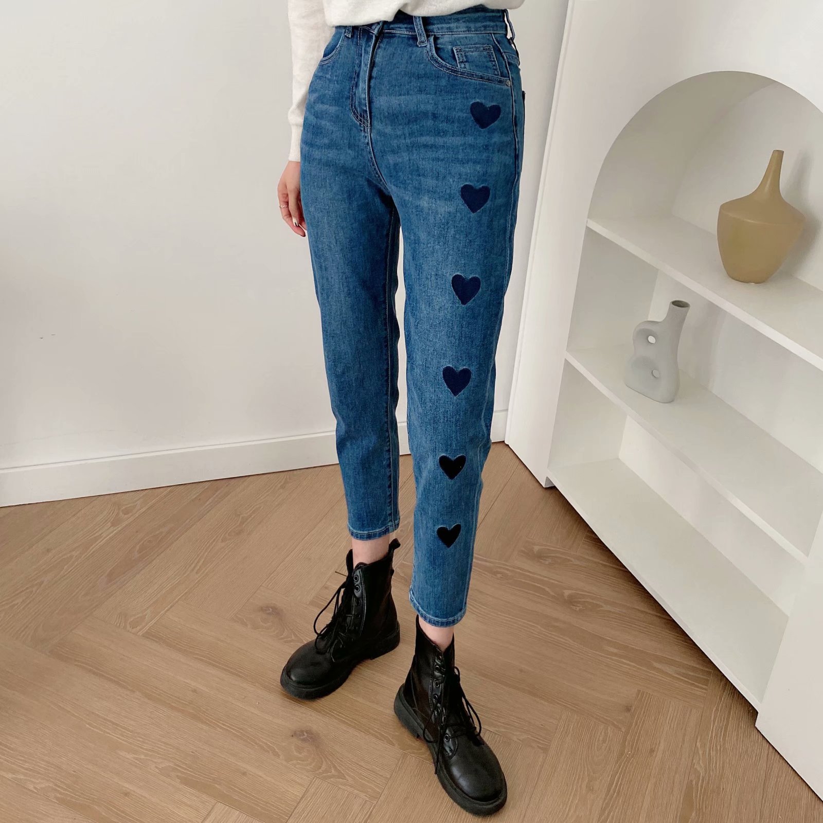 sweetheart embroidery casual nine-point jeans  NSAM38947