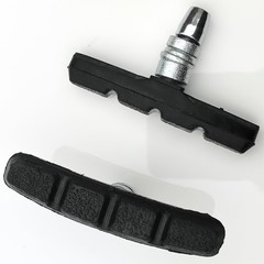 山地車v剎剎車皮 自行車通用防滑閘皮 帶螺絲剎車皮單個價