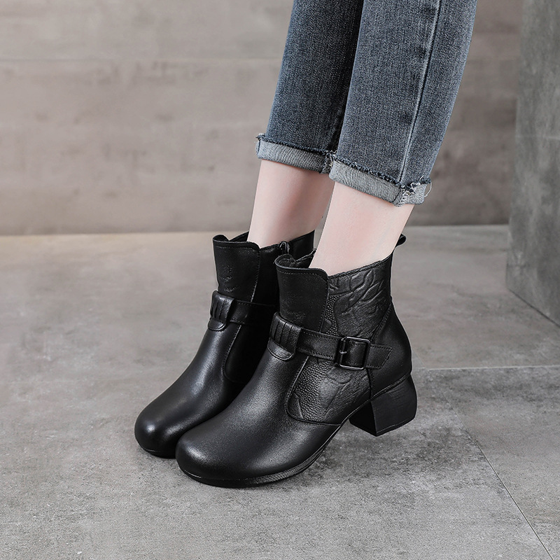 短靴女2025新款春秋季女靴中年妈妈单靴粗跟软底软底骑士靴复古靴