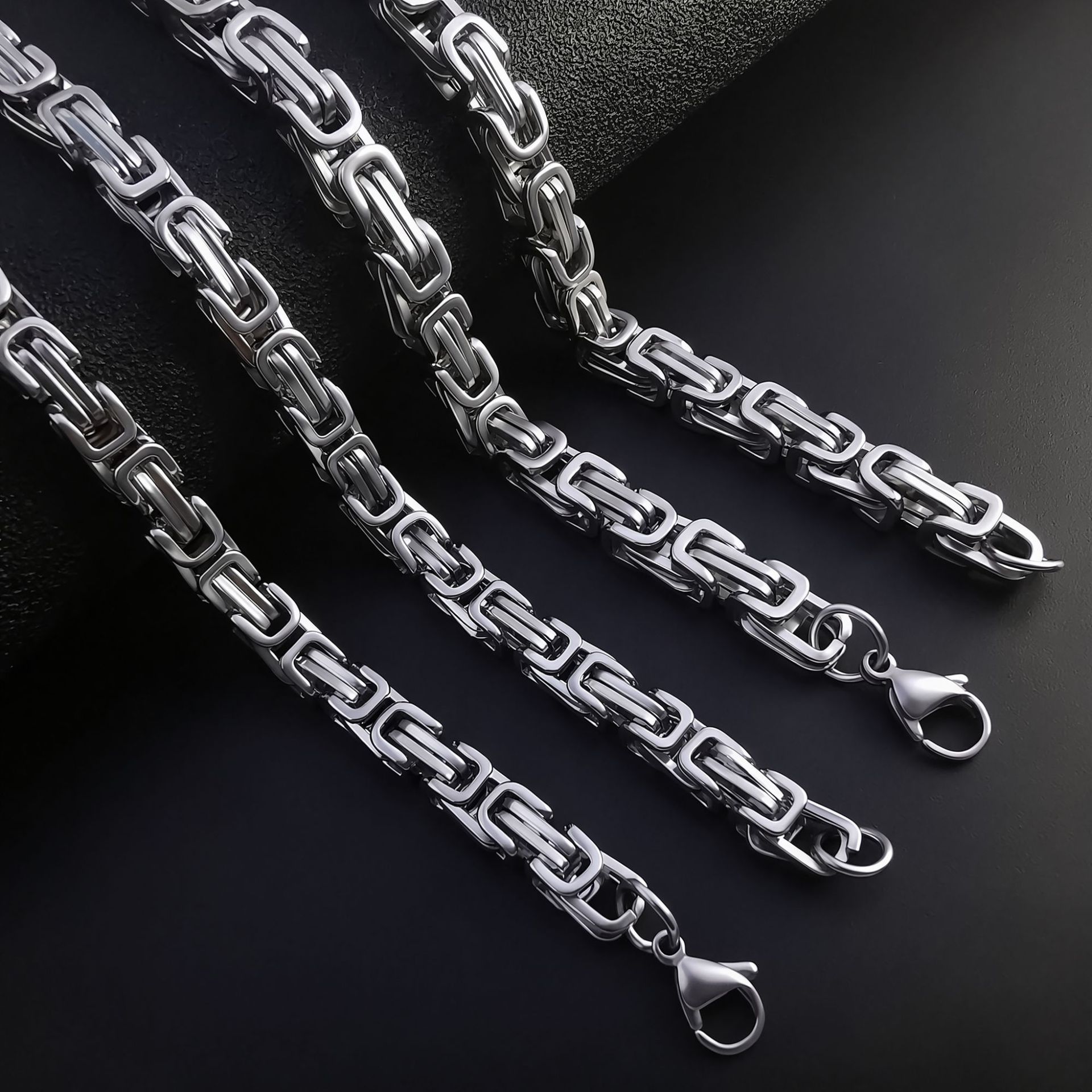 Cross-Border European and American Fashion Hip-Hop Non-Fading Stainless Steel Necklace Men's American-Style Necklace Titanium Steel Emperor Chain for Men