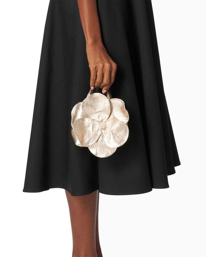 Women's Small Pu Leather Flower Streetwear Open Handbag display picture 7