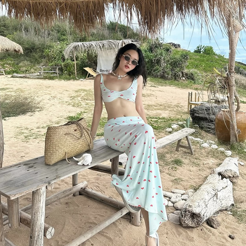 New Heart Pattern Sexy Bikini Swimsuit Women's Four-Piece Long Skirt Beach Vacation Split Slim Swimsuit