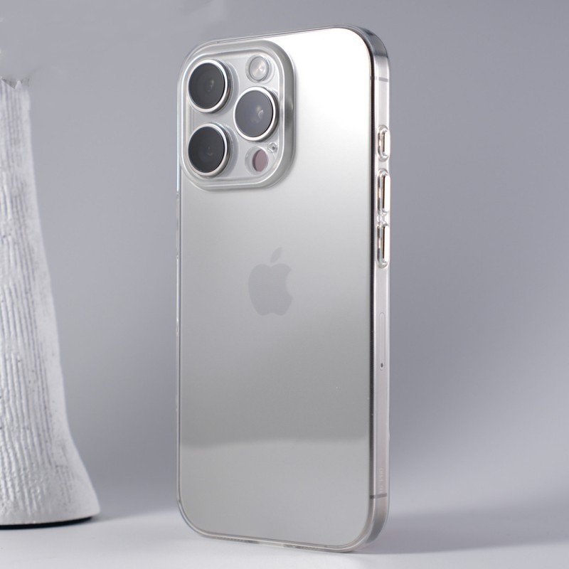 투명한 소프트 쉘 + 금속 단추 + 미세한 구멍