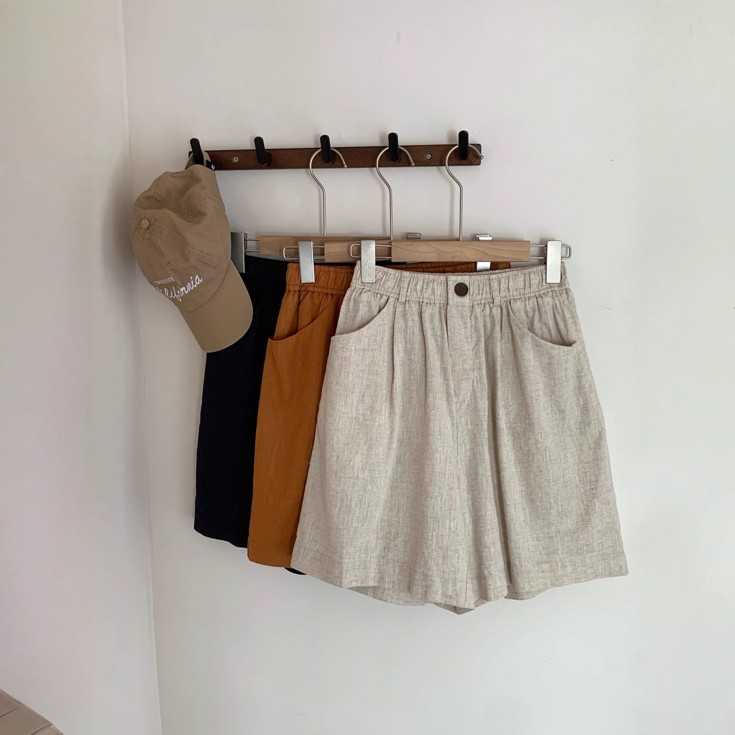 2025秋季新品 日系森女系复古松紧腰亚麻宽松百搭休闲短裤女五分