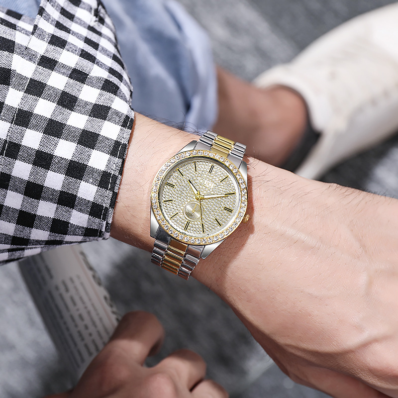 Nouveau bracelet en acier à diamants non mécanique pour montre pour hommes_voghion.com