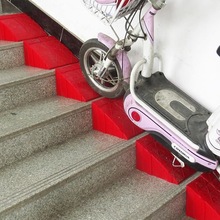 ˮ���µ�����݆�Ή|������̨�A��܇�������|б���o�����˱�yʽ