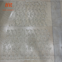 �S��ֱ���K���������ϾW����X�طN���r��Ů�b�B��ȹ������